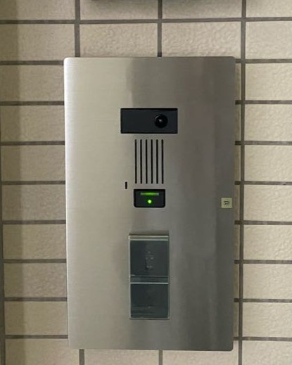 新カラーカメラ付ドアホン子器(専有部:各戸玄関前)